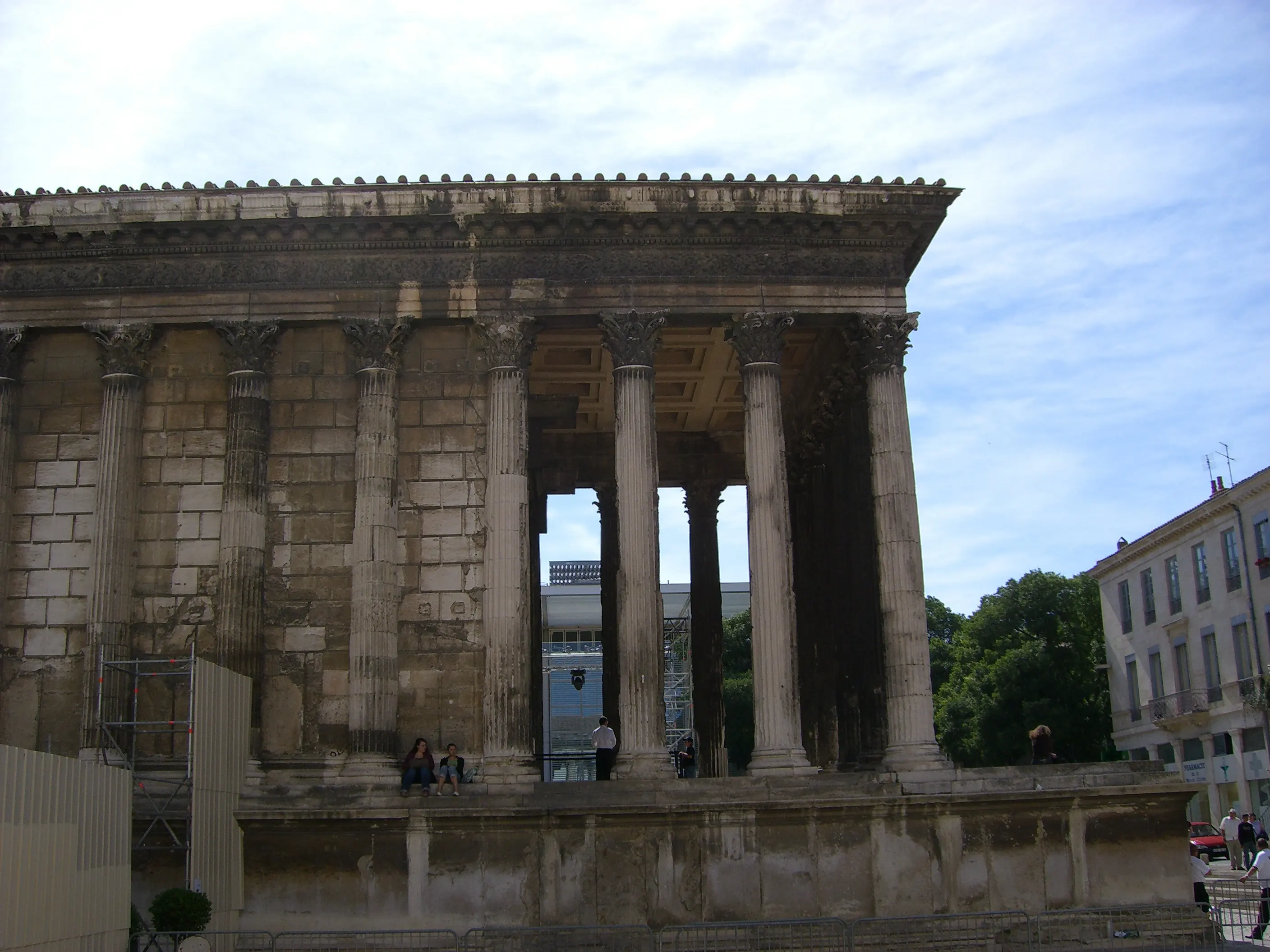2006 Jun - Maison Carrée - Nîmes